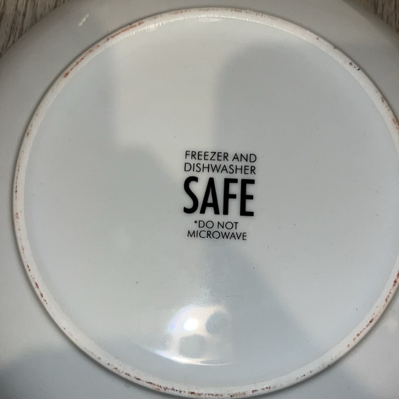 The Inspired Table plate collection “Eat Love Pray….TO FIT INTO THOSE JEANS.” - Picture 5 of 7